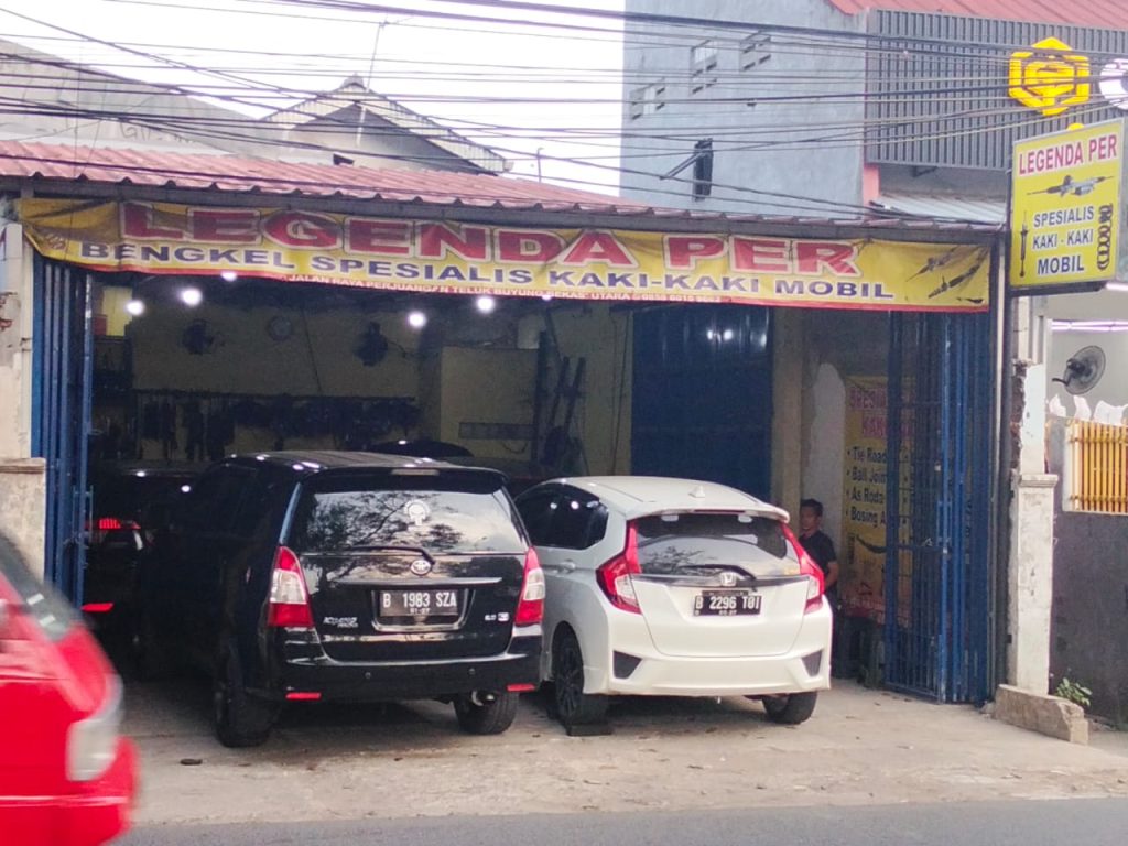 Legenda Per Kaki Mobil Bekasi